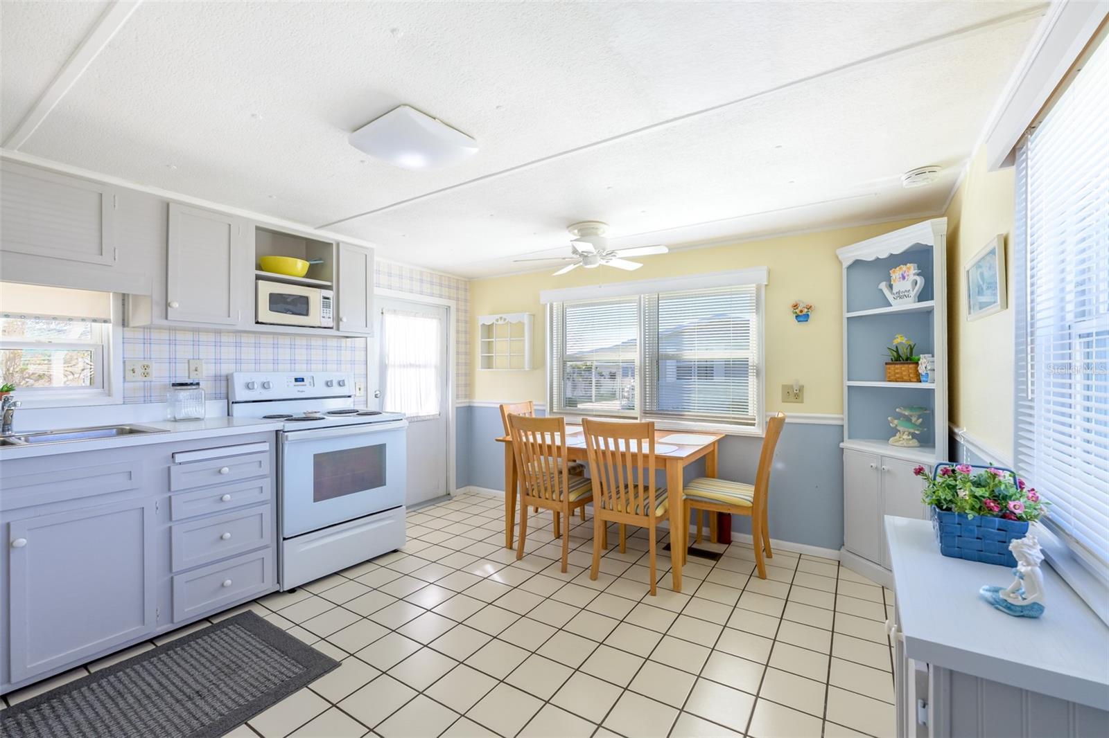 365 ANDROS DRIVE