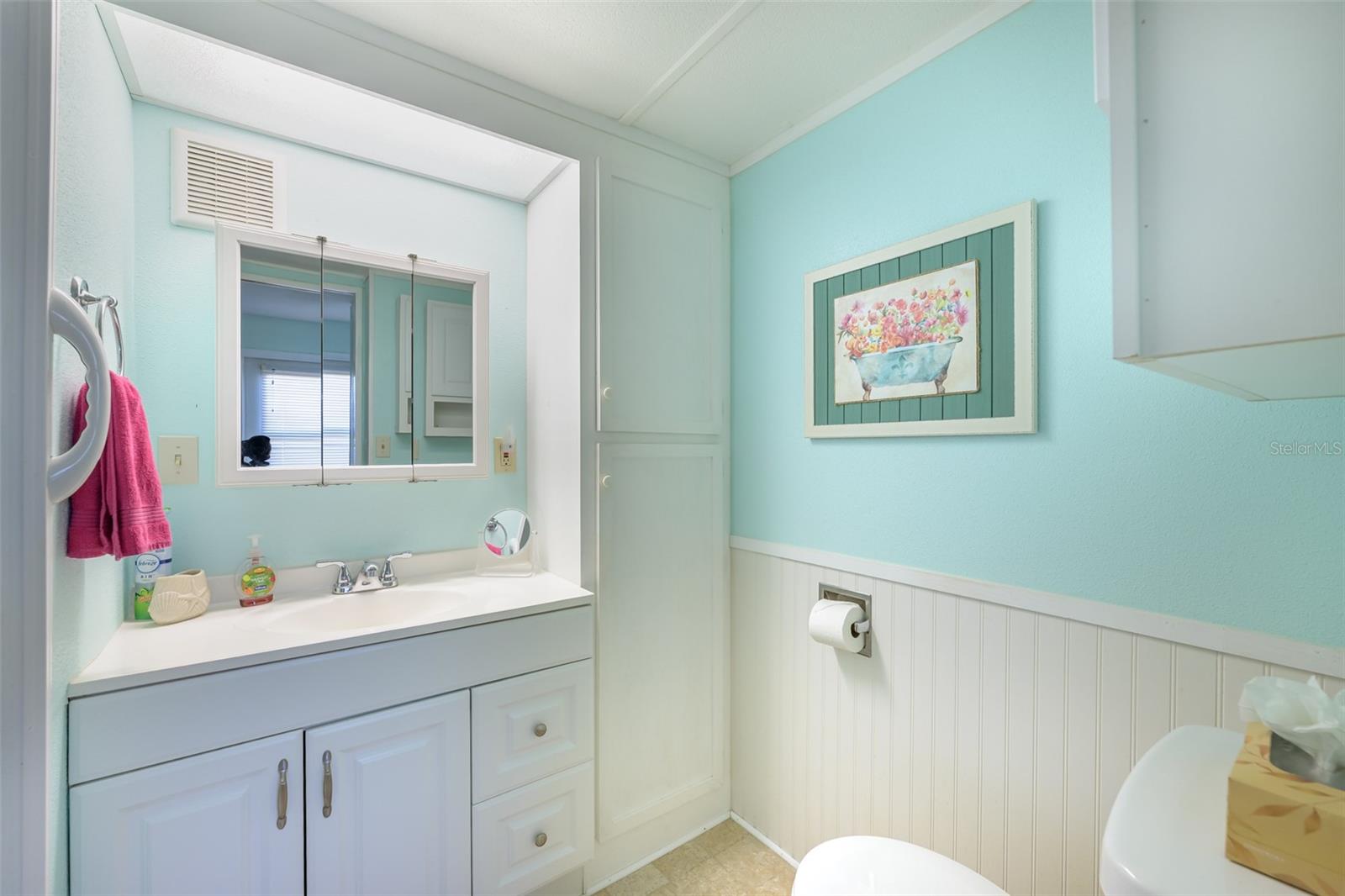 WINDWARD ISLES - Residential