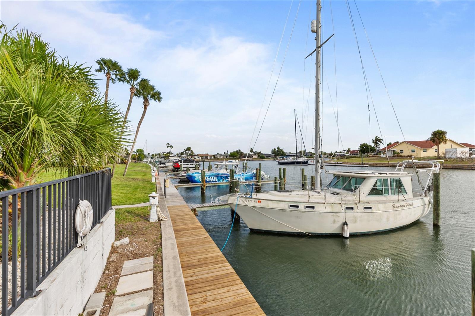 ANCHOR POINT A CONDO - Residential