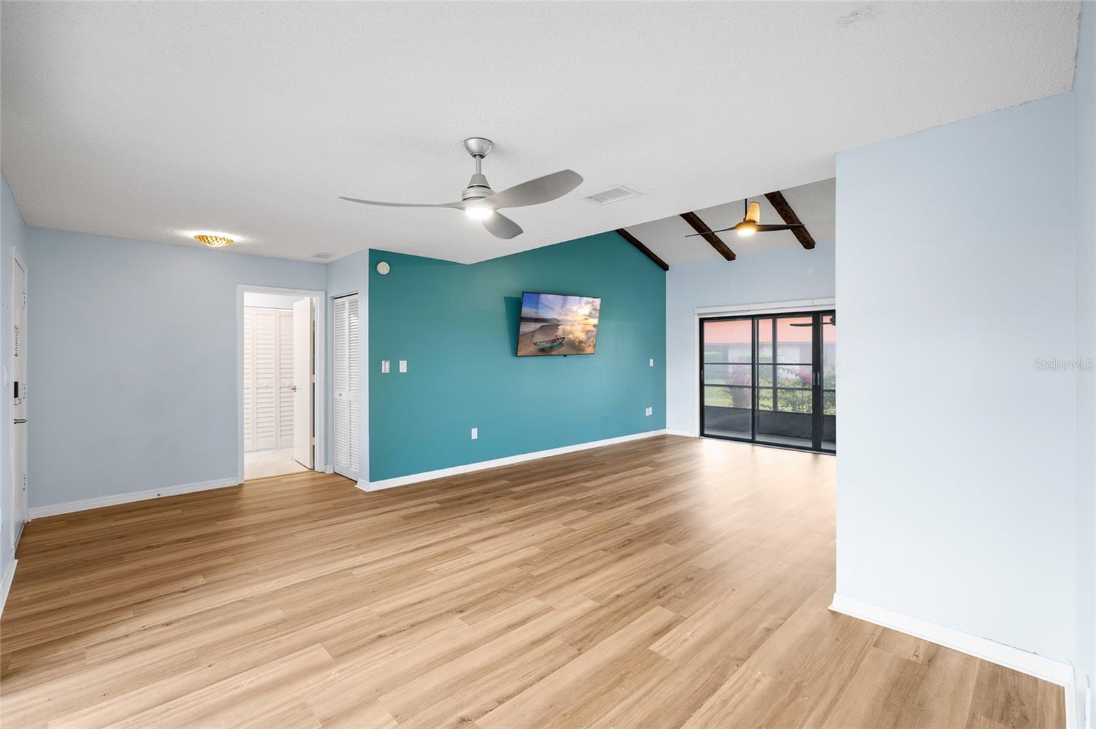 SUNRISE GOLF CLUB PH II - Residential