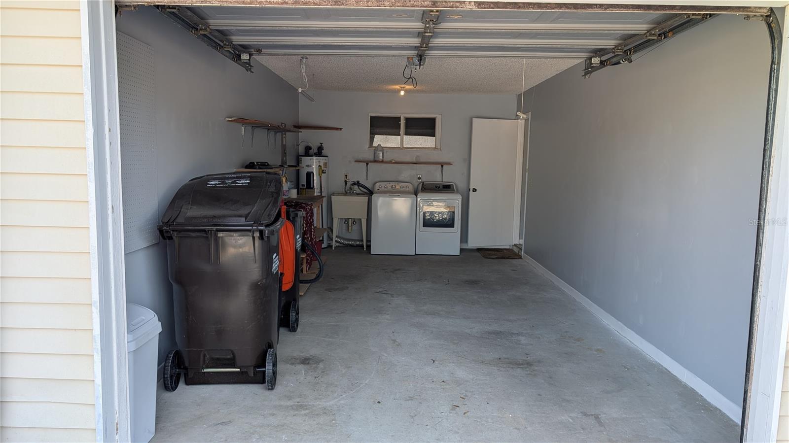 OAK RUN NBRHD 02 - Residential Lease