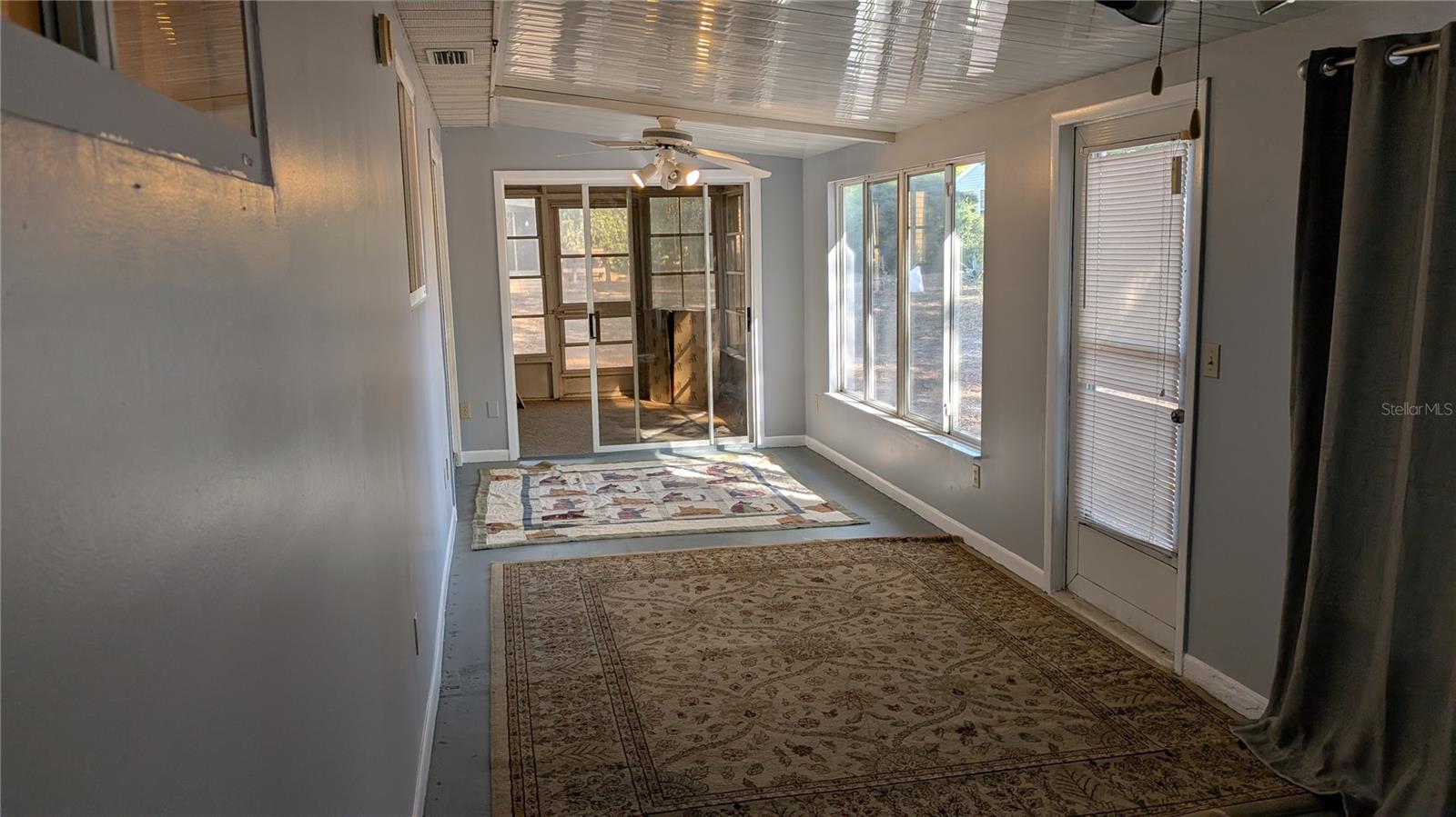 OAK RUN NBRHD 02 - Residential Lease