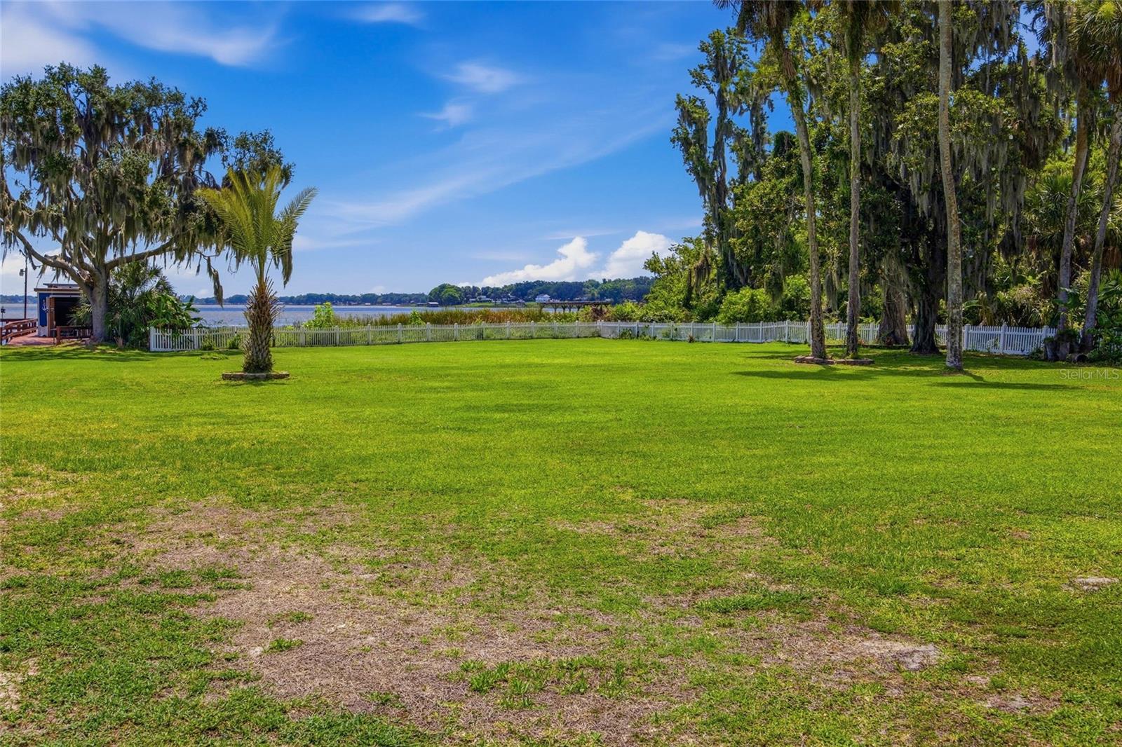 ACREAGE & UNREC - Residential