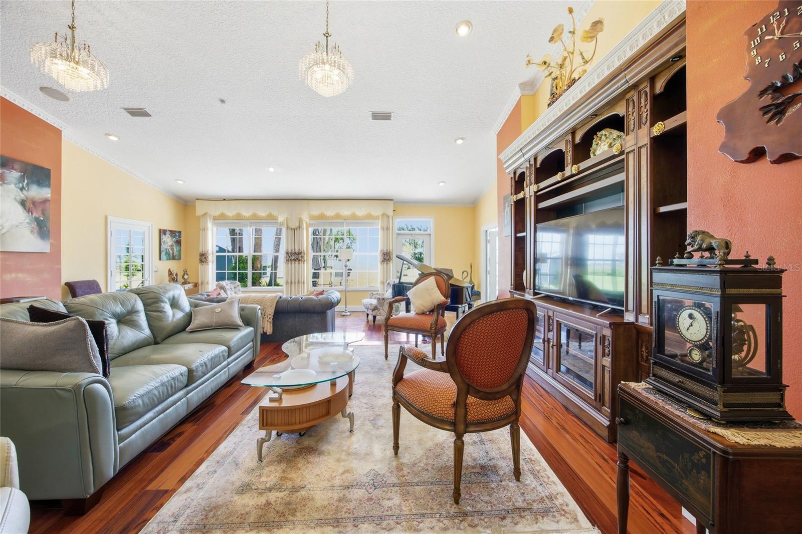 ACREAGE & UNREC - Residential