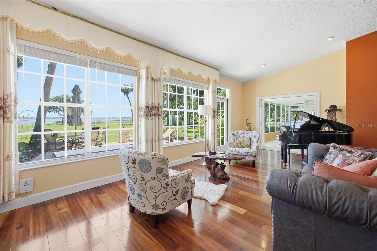 ACREAGE & UNREC - Residential