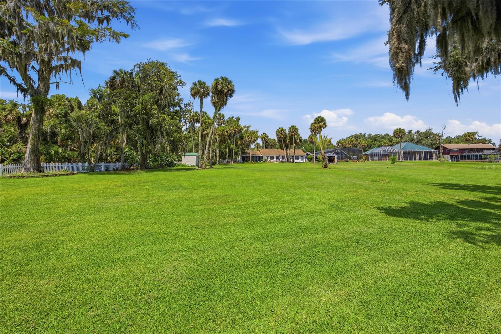 ACREAGE & UNREC - Residential