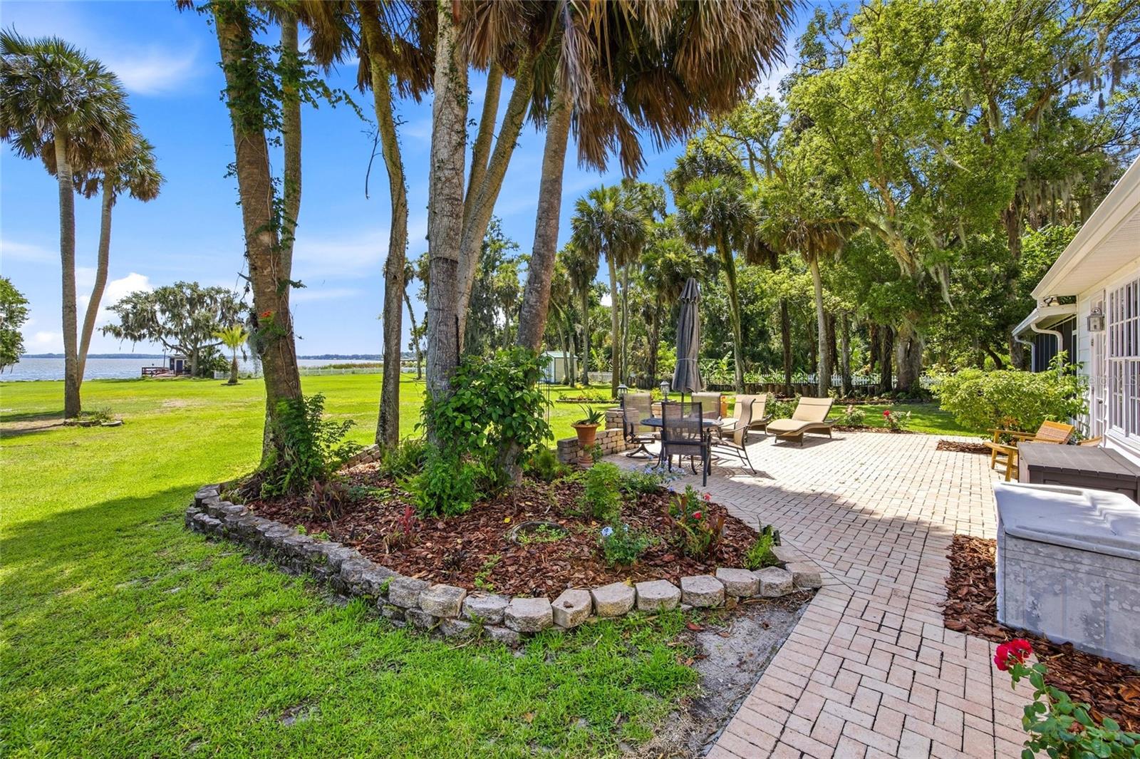 ACREAGE & UNREC - Residential