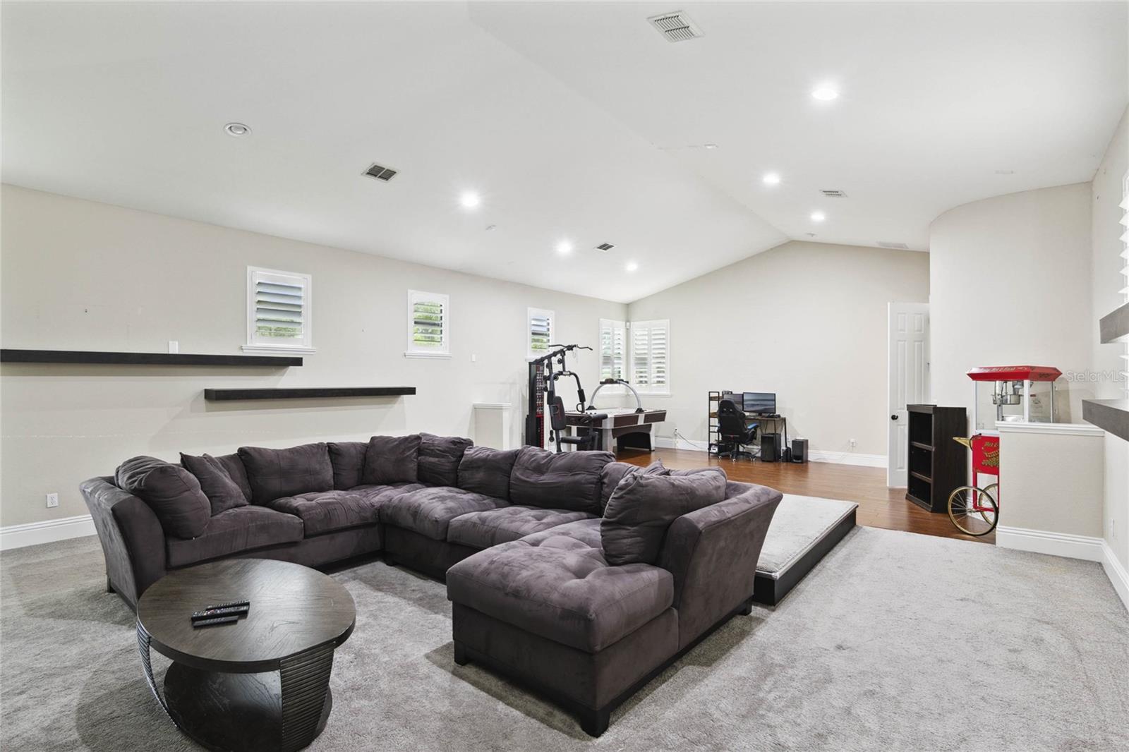 KELSO ON LAKE BUTLER - Residential