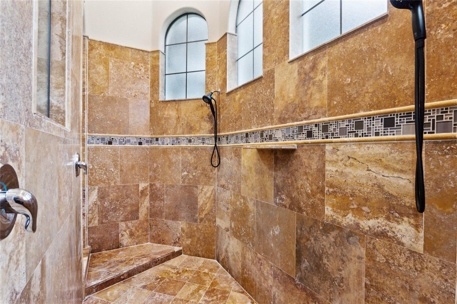 KELSO ON LAKE BUTLER - Residential