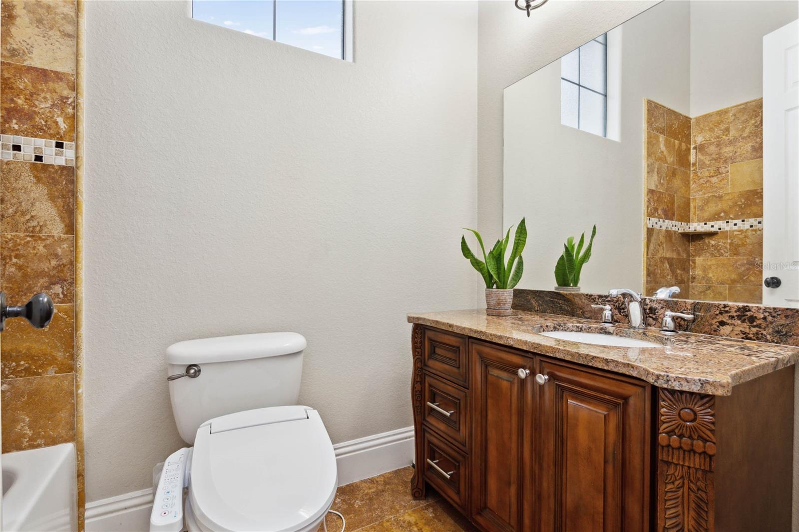 KELSO ON LAKE BUTLER - Residential