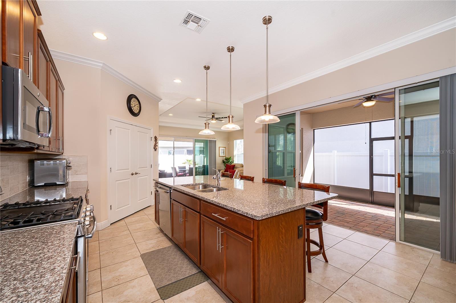 HIGHLANDS/SUMMERLAKE GRVS PH 1 - Residential