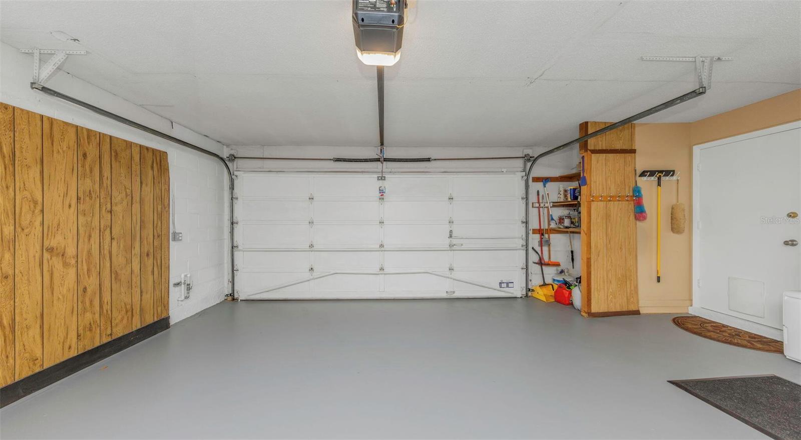 SEMINOLE GROVE ESTATES - Residential