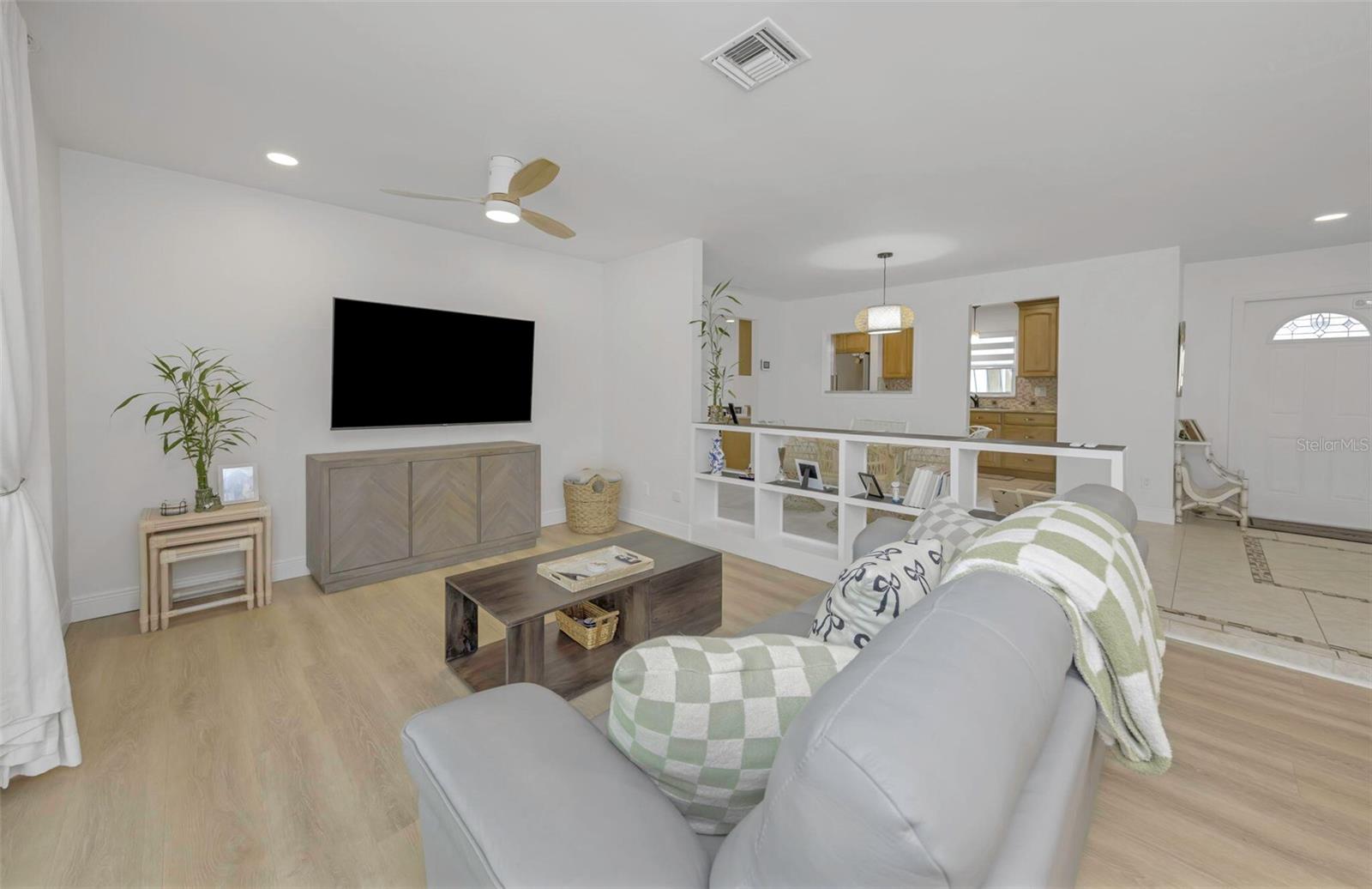 SEMINOLE GROVE ESTATES - Residential