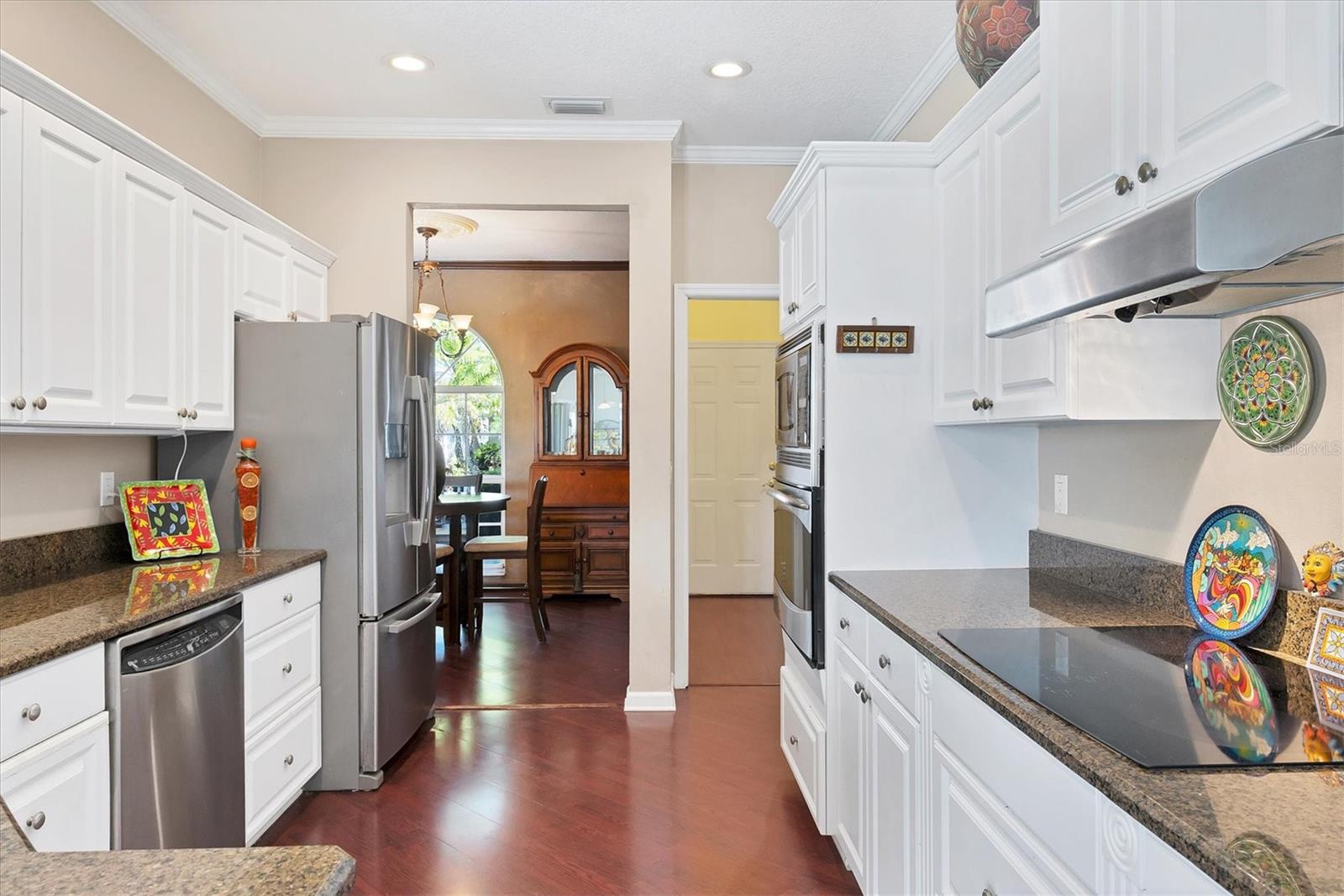 GROVE POINTE UNIT 1 - Residential