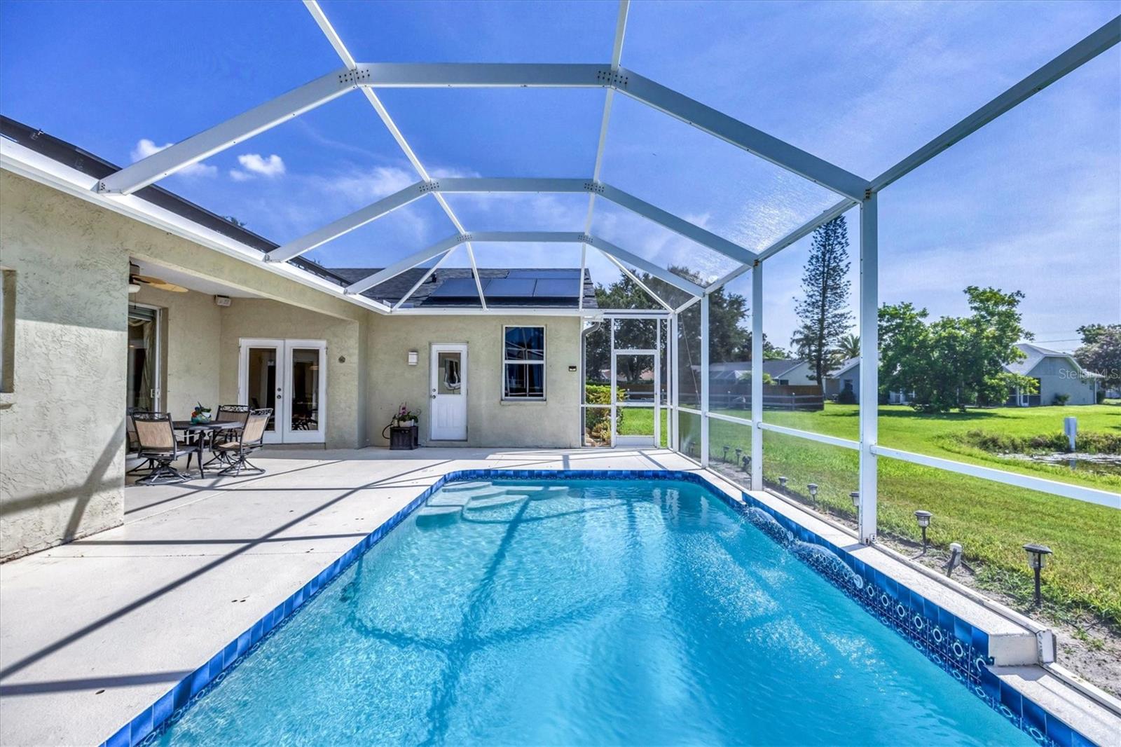 GROVE POINTE UNIT 1 - Residential