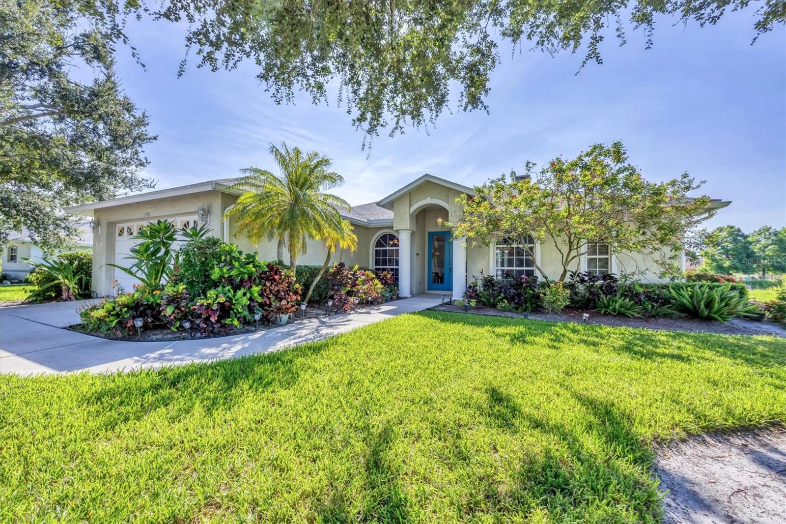 5786 SANDY POINTE DRIVE