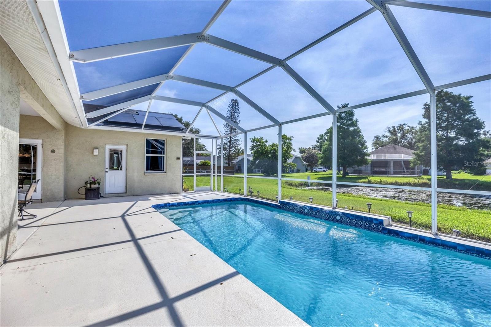 GROVE POINTE UNIT 1 - Residential