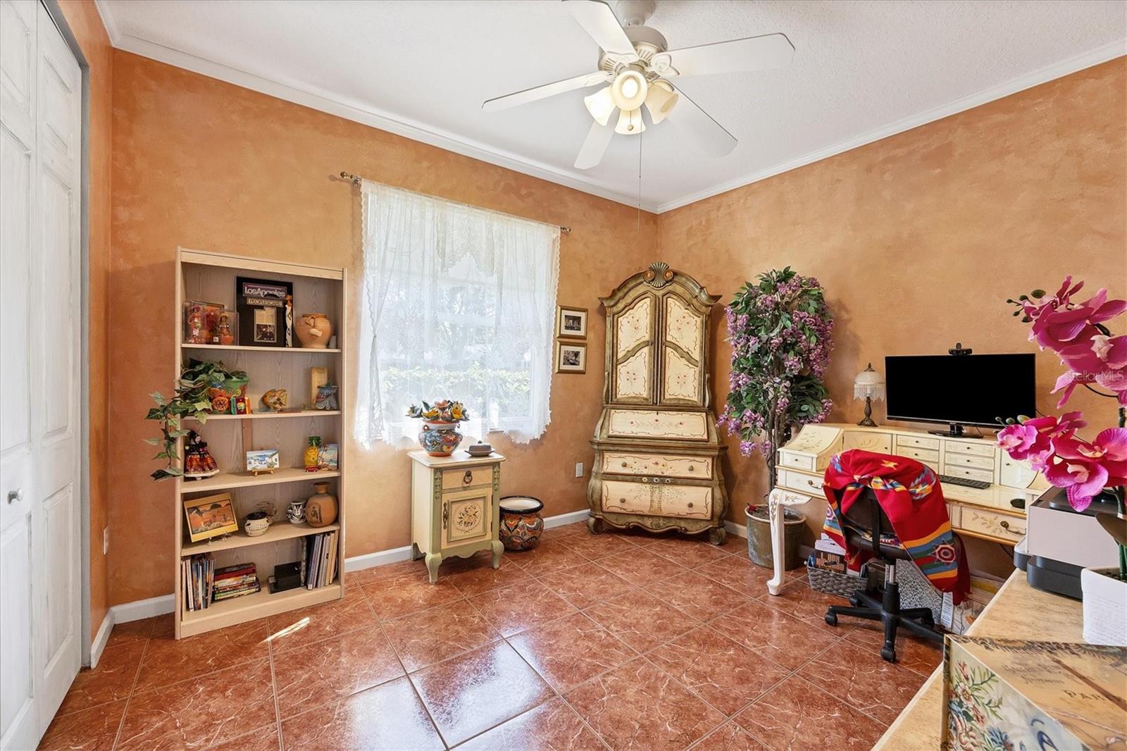 GROVE POINTE UNIT 1 - Residential