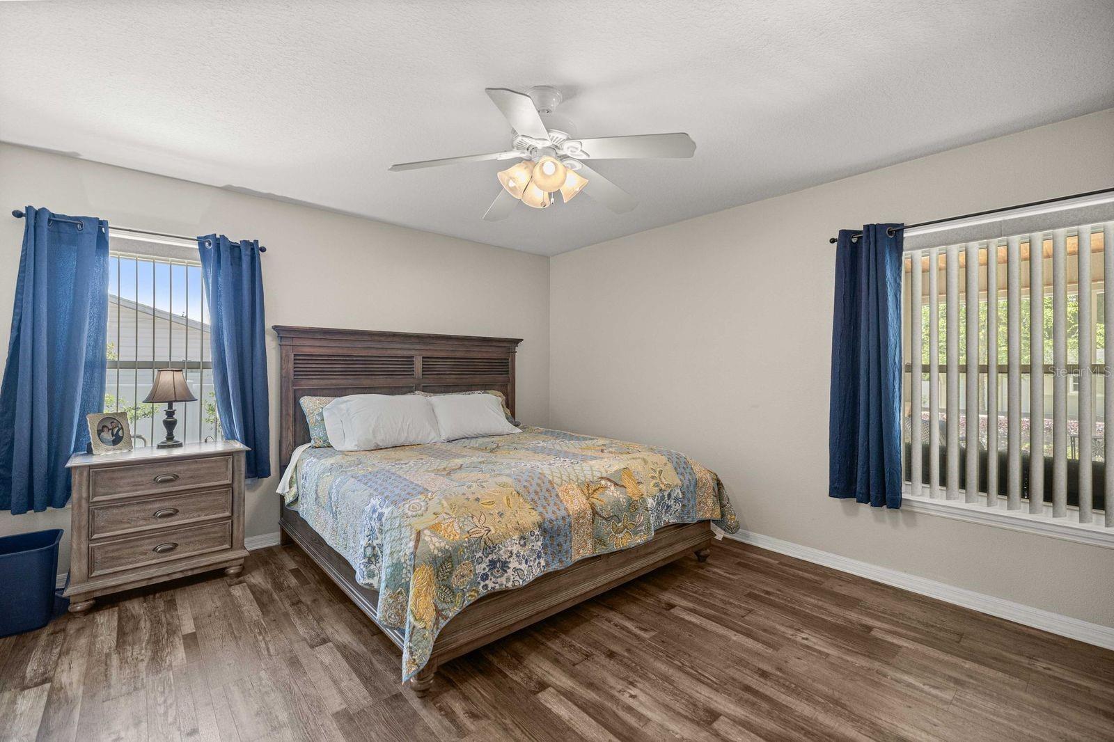 RAINBOWS  END ESTATE - Residential