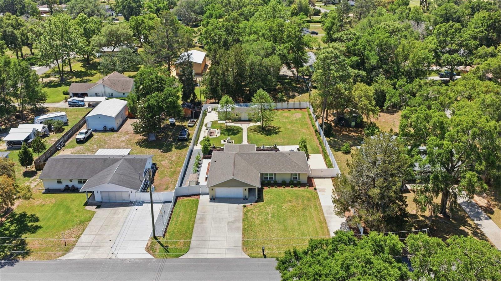 RAINBOWS  END ESTATE - Residential