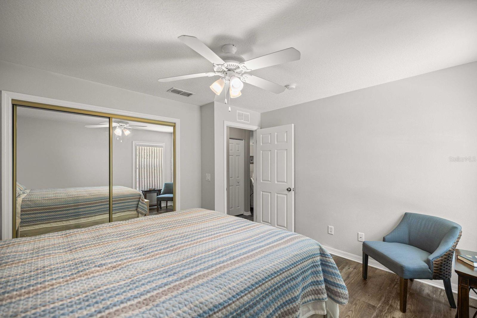 RAINBOWS  END ESTATE - Residential