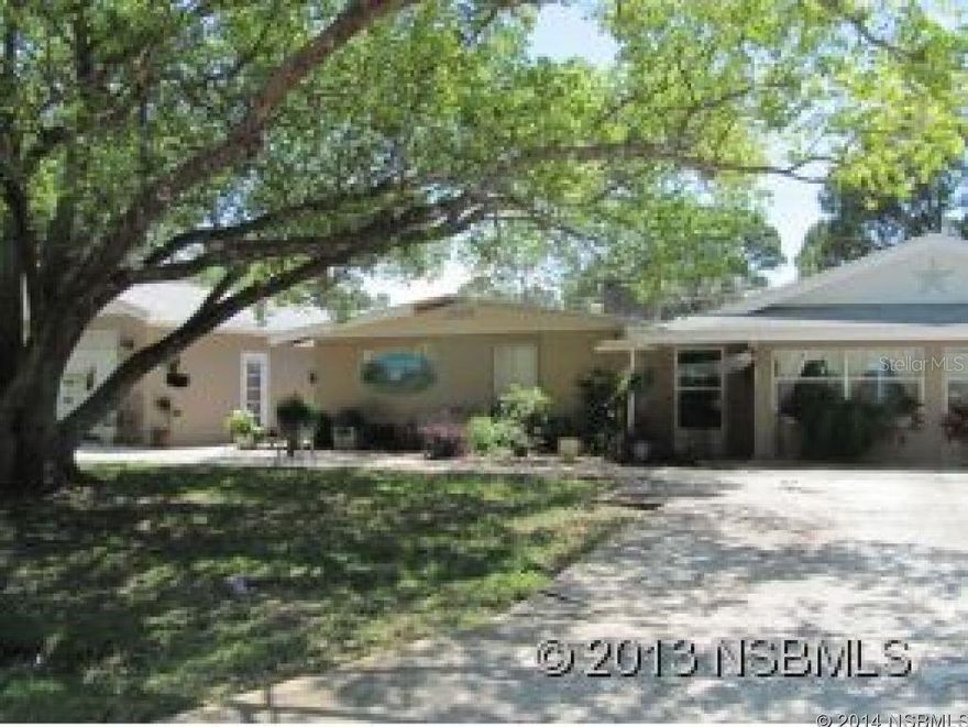 "PRE_FORECLOSURE" - Short Sale contracts subject to 3rd Party Approval. LARGE EXPANDED HOME THAT WAS FORMERLY A GROUP HOME. THIS IS A PROPERTY WITH A LOT OF POTENTIAL. INCREDIBLE SPACE, AND AN INGROUND POOL. ZONED RESIDENTIAL. LISTING PRICE HAD BEEN APPROVED WITH A PREVIOUS BUYER. ;3rd Party Gr Com Reqd ;Water: City