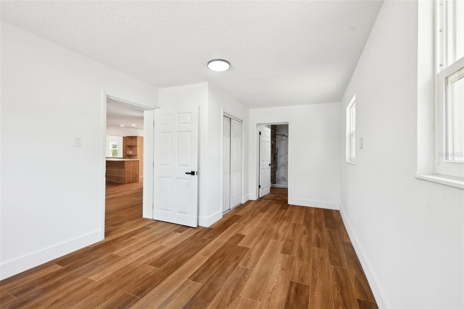 CARVER TOWN FIRST ADD - Residential Lease