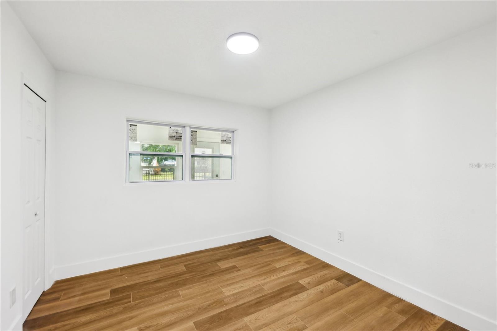 CARVER TOWN FIRST ADD - Residential Lease