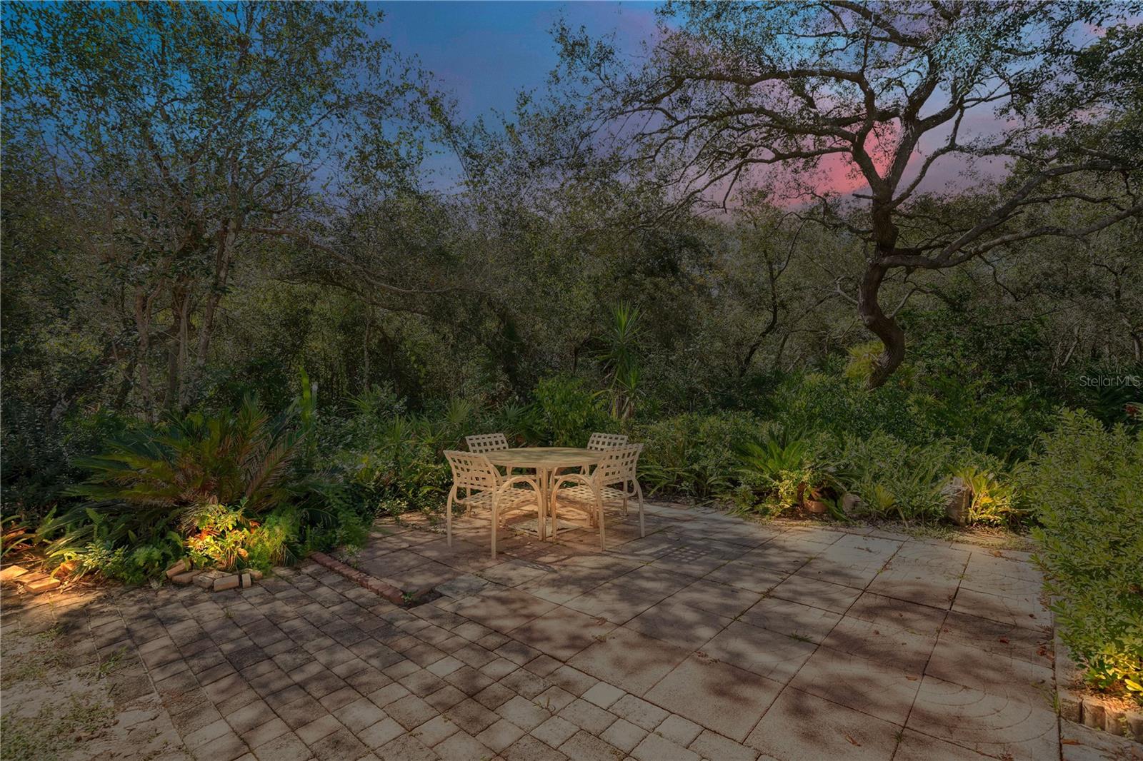 DAVIS PARK 13TH ADDITION - Residential