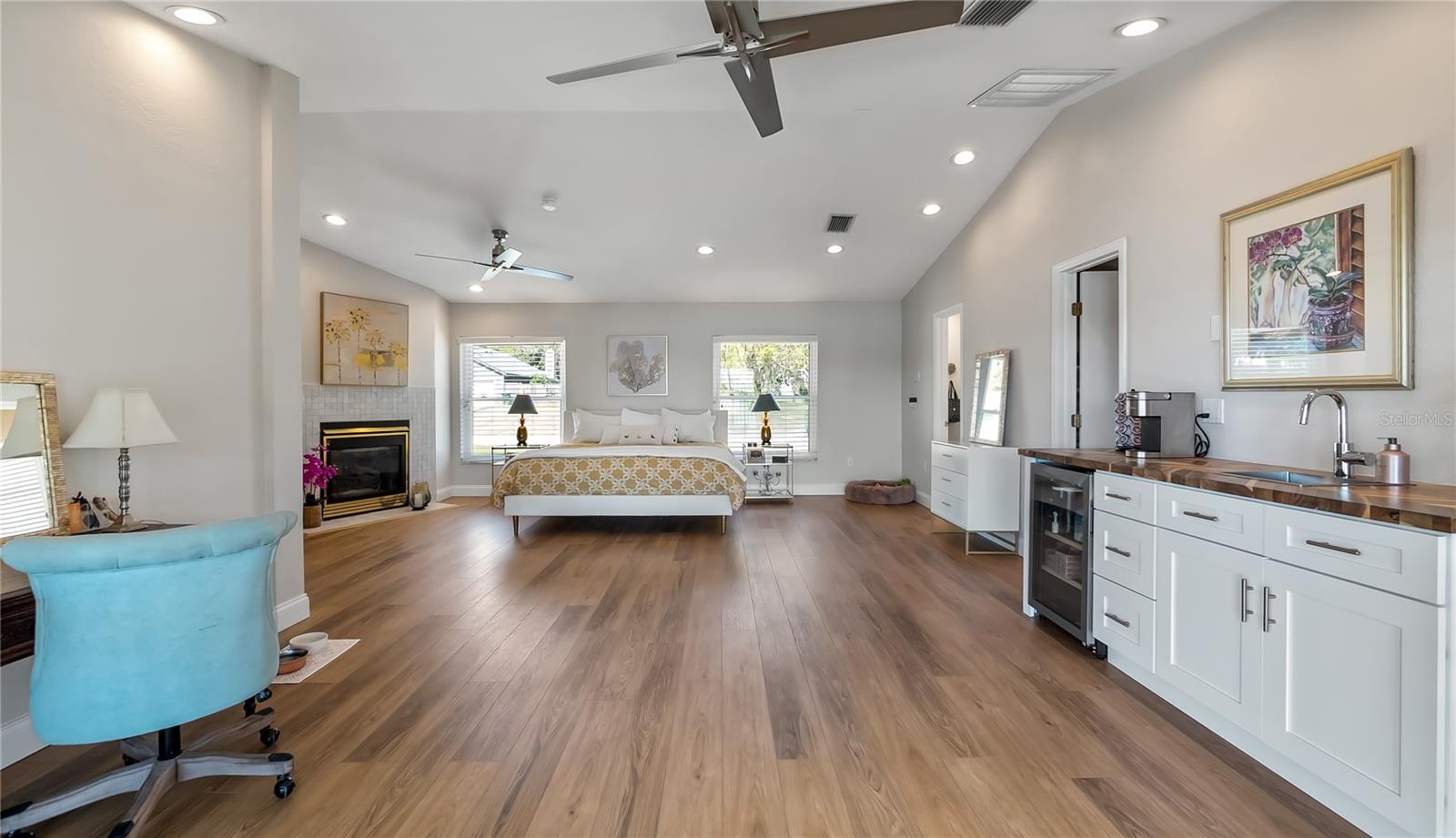 LAKE FLORENCE SHORES - Residential