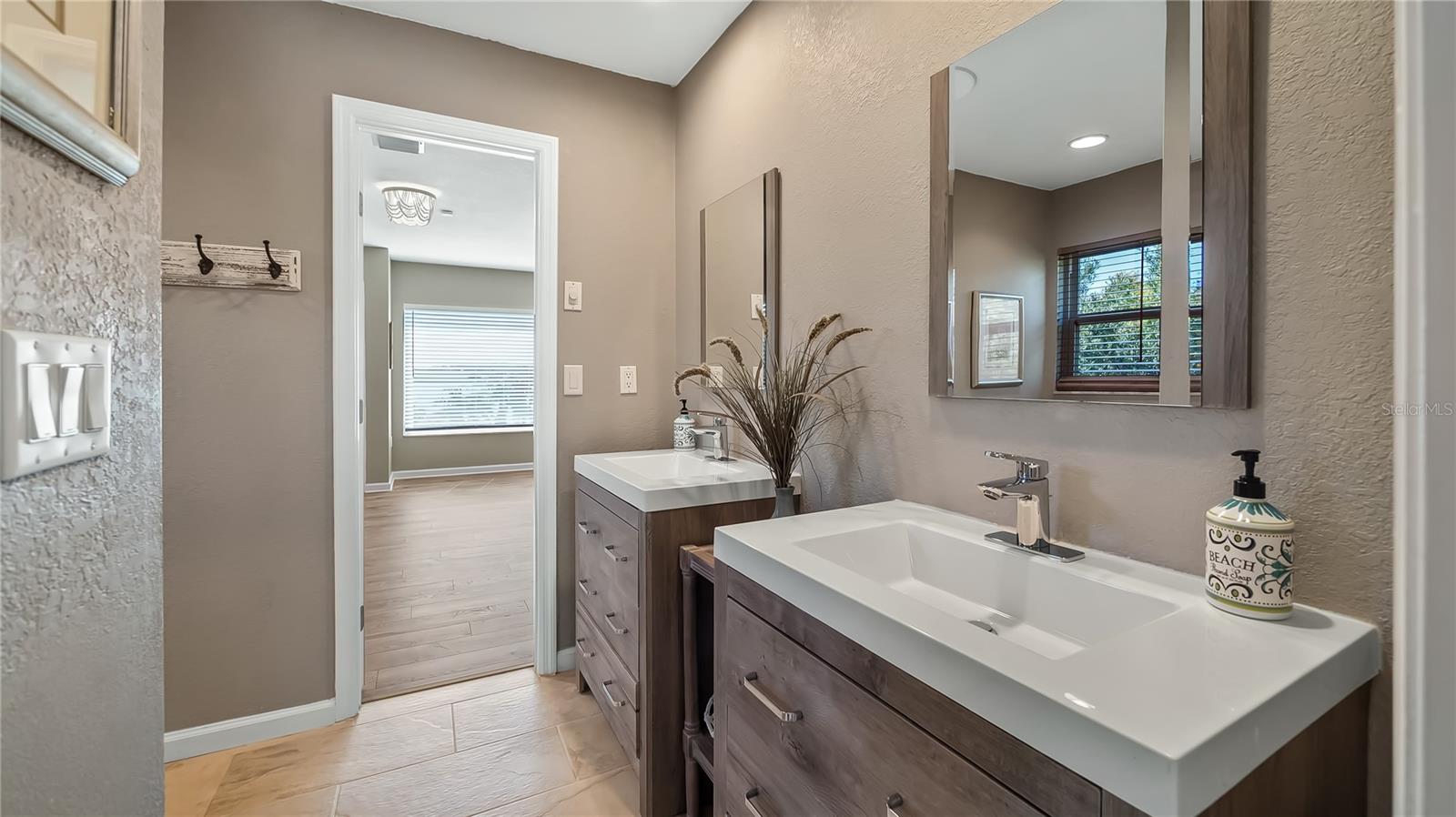 LAKE FLORENCE SHORES - Residential