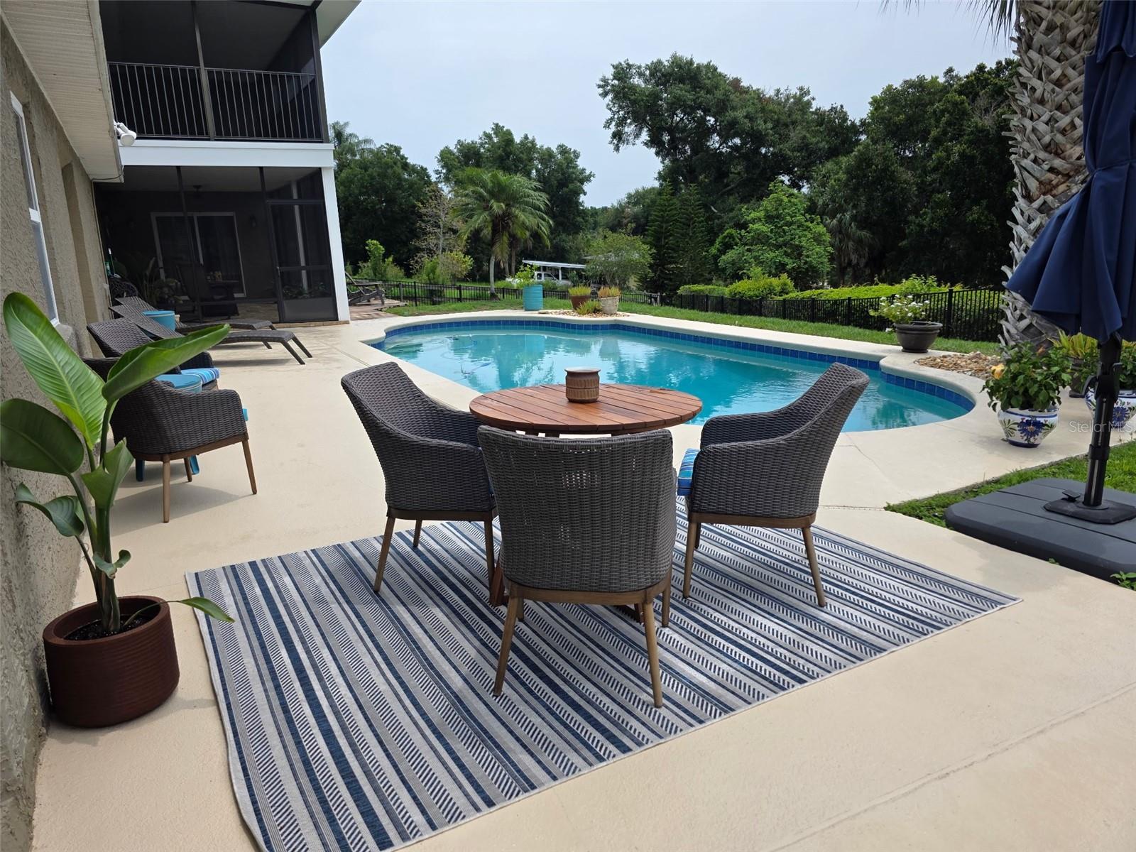 LAKE FLORENCE SHORES - Residential