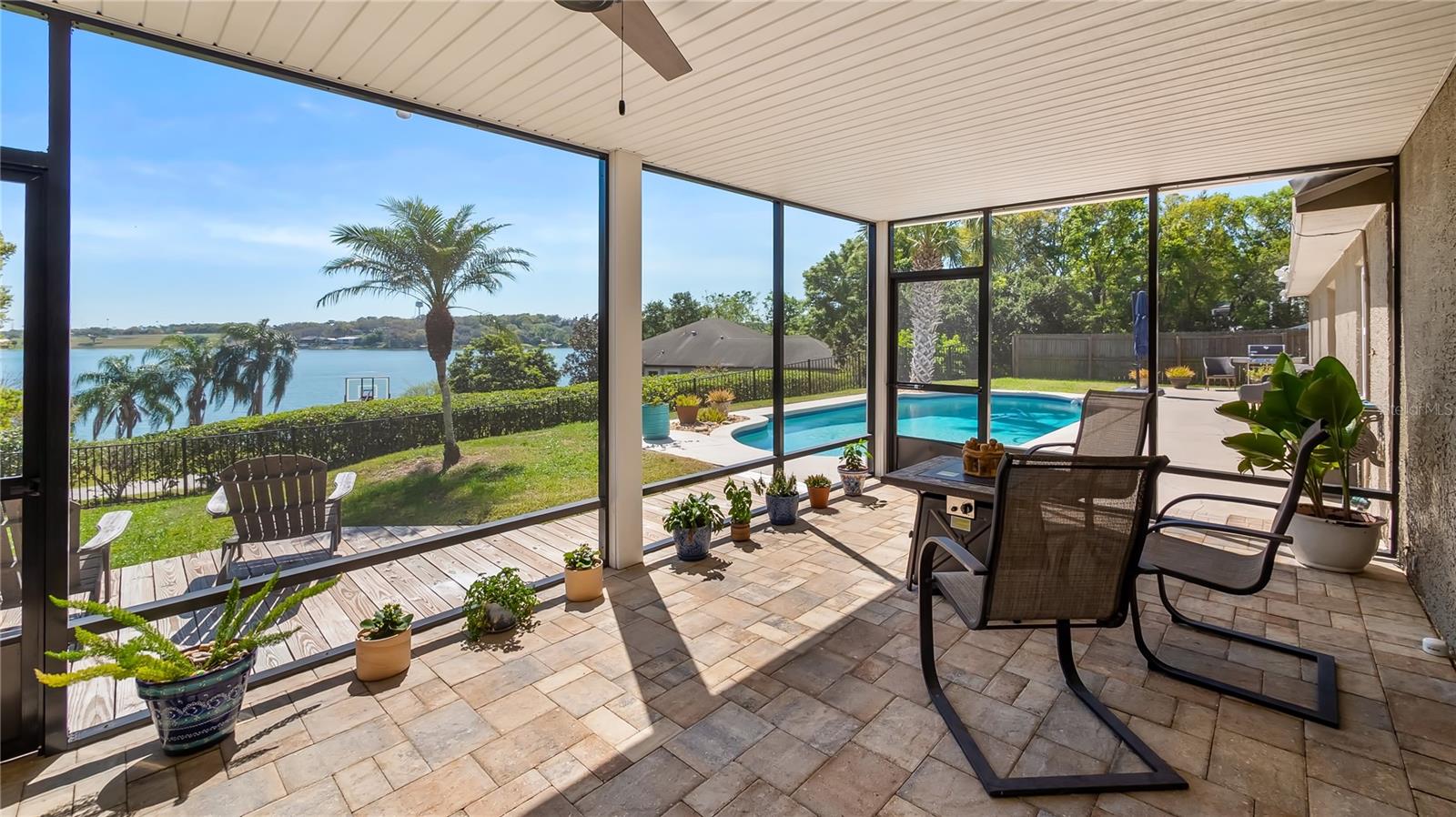 LAKE FLORENCE SHORES - Residential