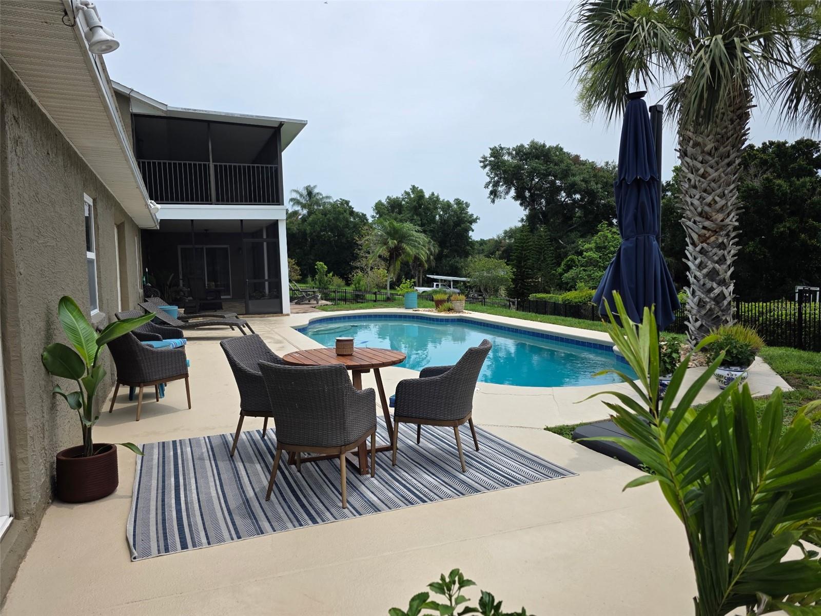 LAKE FLORENCE SHORES - Residential