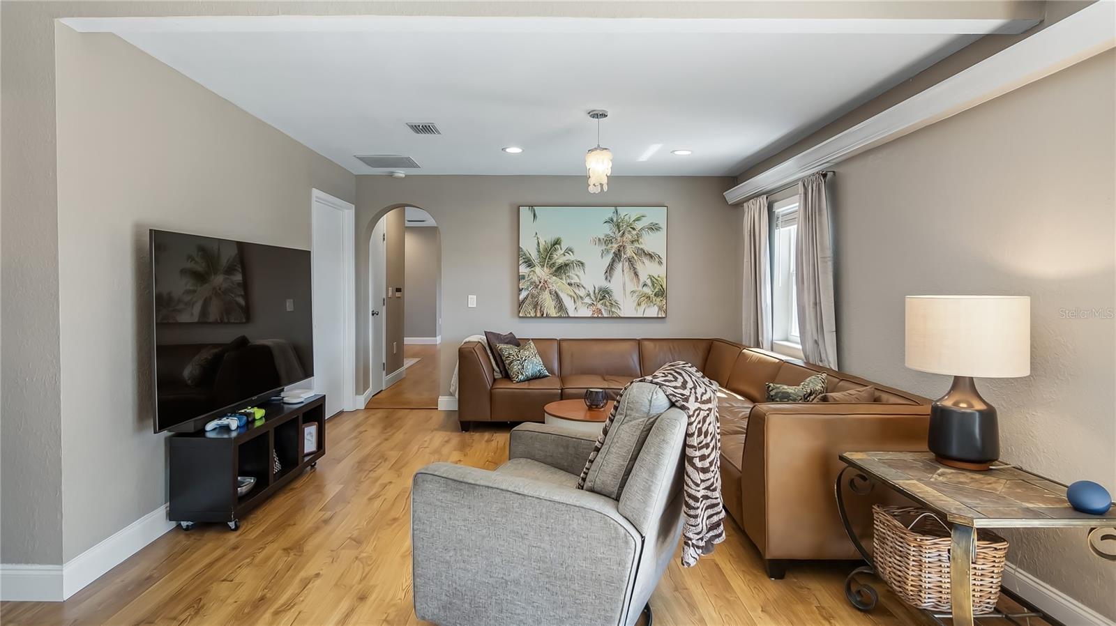 LAKE FLORENCE SHORES - Residential