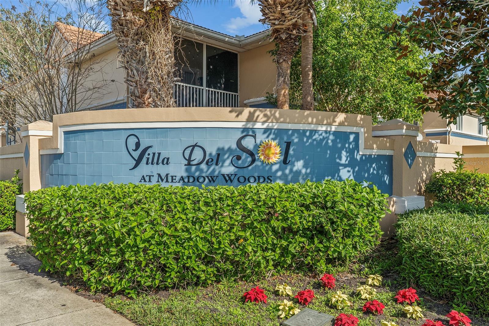 495 LAS CORTES LANE 201