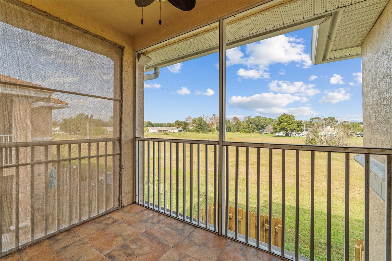 VILLA DEL SOL/MDW WOODS CONDO - Residential