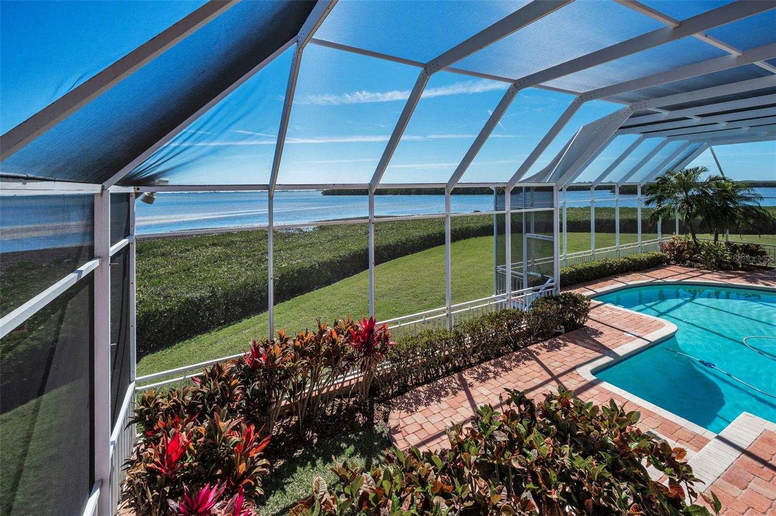 BRAESIDE PLACE - Residential