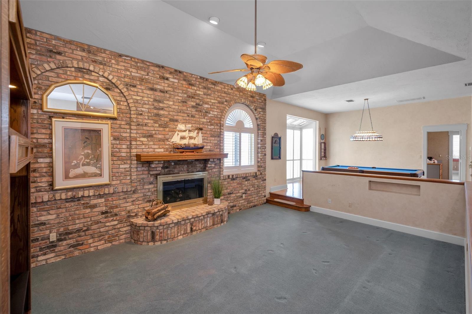 BRAESIDE PLACE - Residential