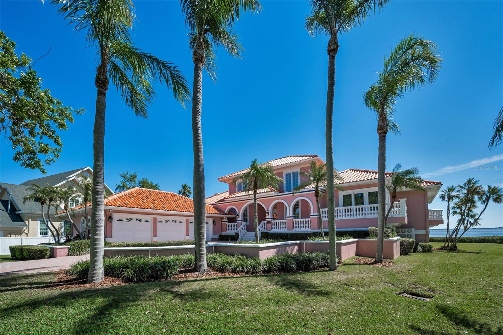 BRAESIDE PLACE - Residential