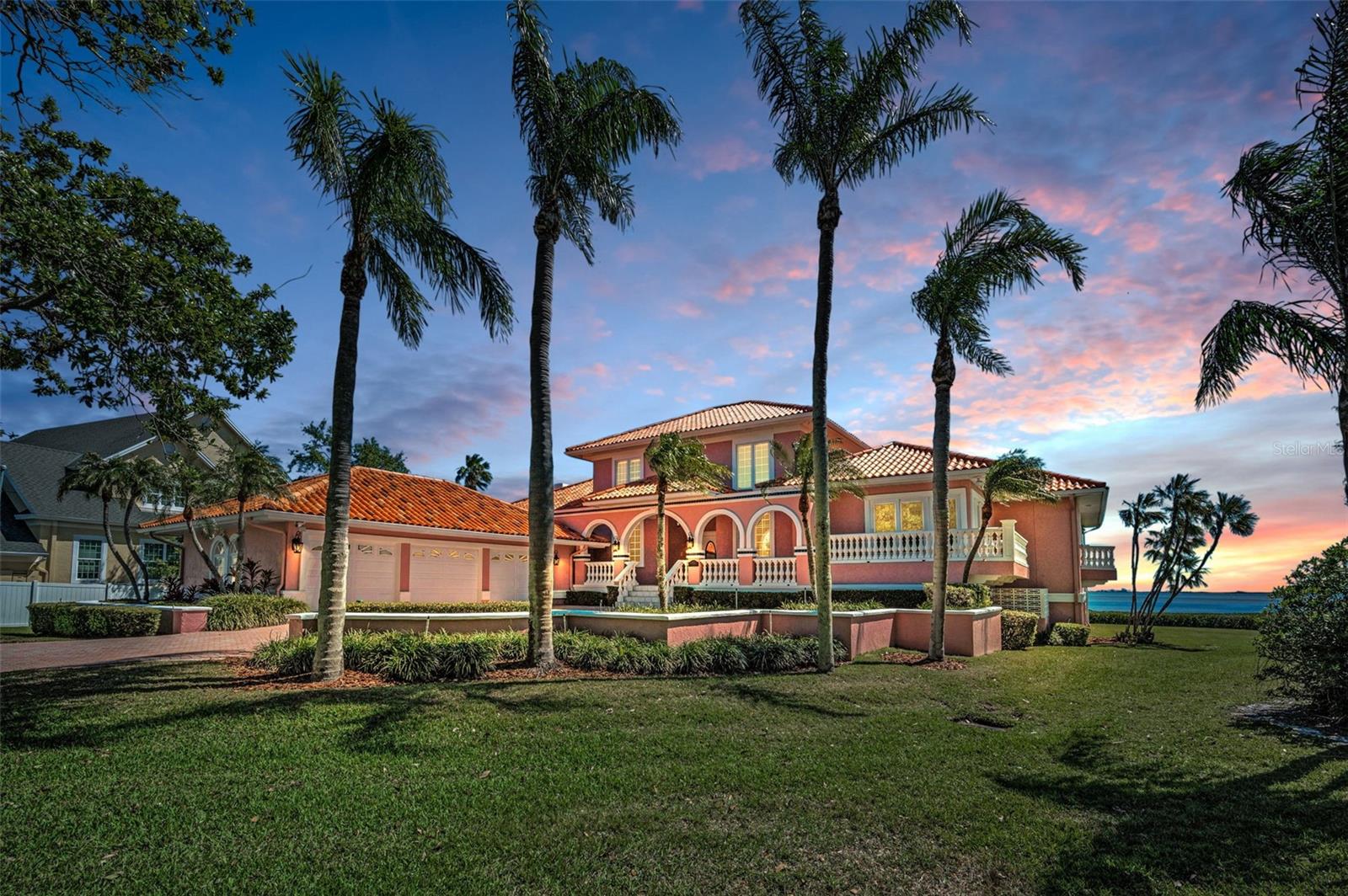 BRAESIDE PLACE - Residential