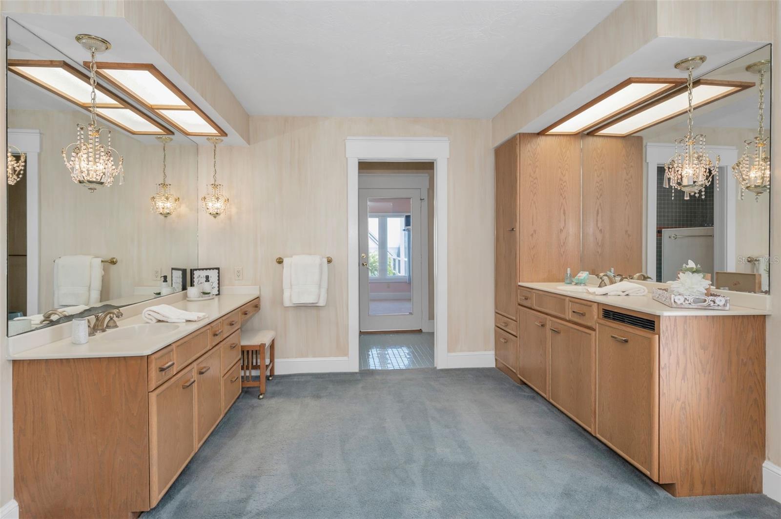 BRAESIDE PLACE - Residential