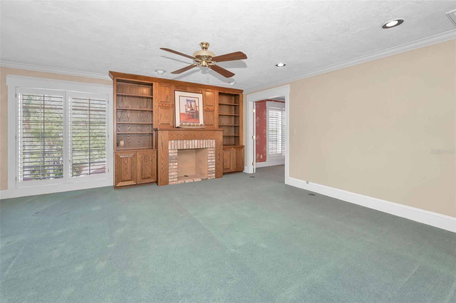 BRAESIDE PLACE - Residential