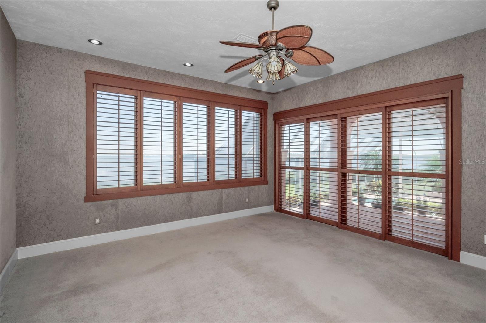 BRAESIDE PLACE - Residential