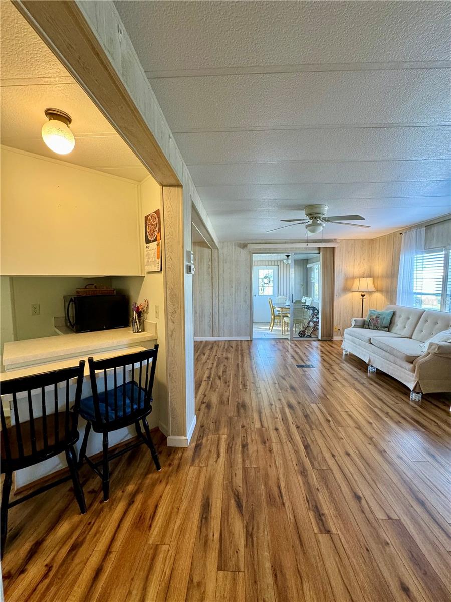 Photo 9 of 46 of 340 PEACE MANOR mobile home