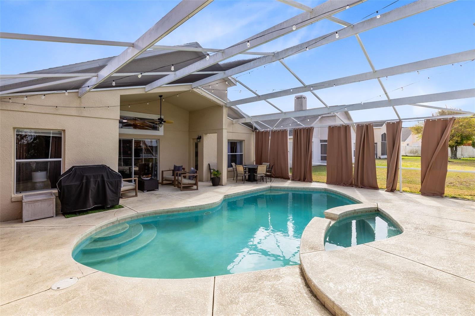 HEATHER HILL PH 01 - Residential