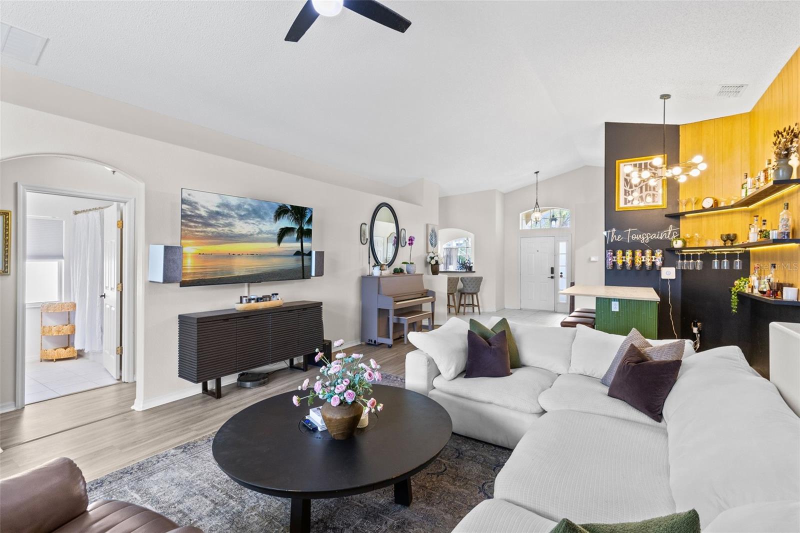 HEATHER HILL PH 01 - Residential