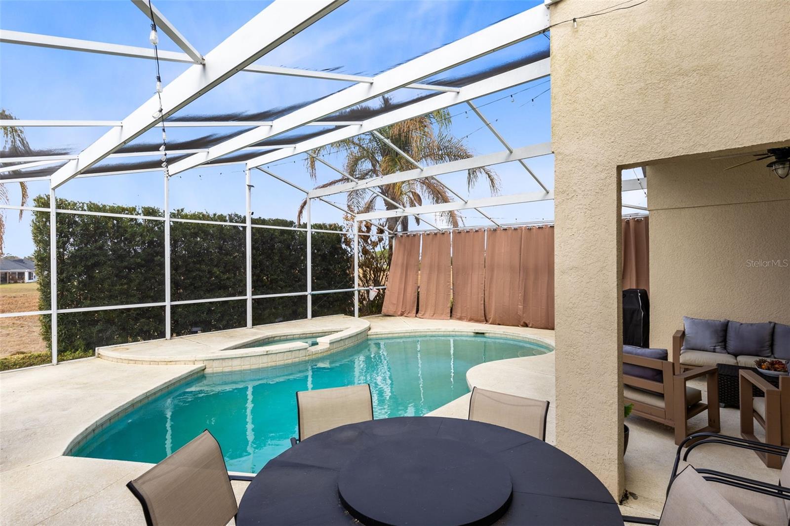 HEATHER HILL PH 01 - Residential