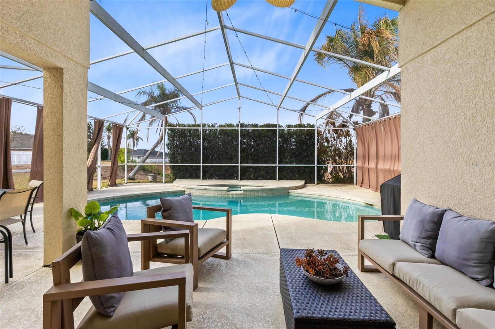 HEATHER HILL PH 01 - Residential