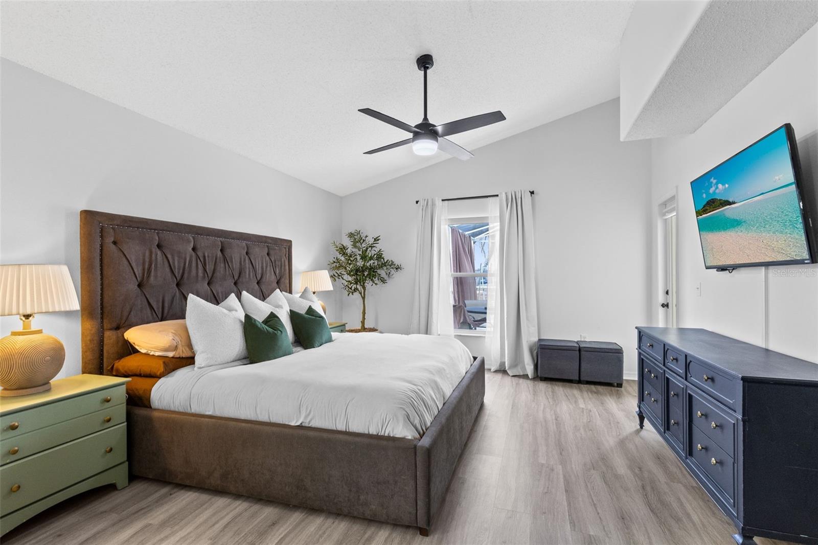 HEATHER HILL PH 01 - Residential